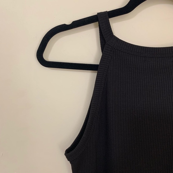 Blank Tank - Picture 7 of 11